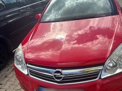 Gebraucht Opel Astra 101 PS (74 kW) 2008 Rot Kombi