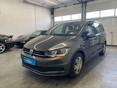 Gebraucht VW Touran 110 PS (80 kW) 2016 Indiumgrau metallic Van / Kleinbus