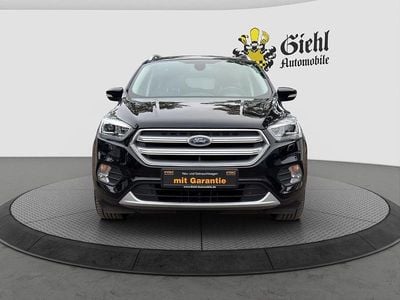 Gebraucht Ford Kuga Titanium 150 PS (110 kW) 2019 Schwarz SUV