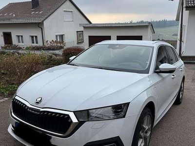 Gebraucht Skoda Octavia First Edition 150 PS (110 kW) 2020 Weiß Kombi