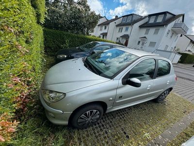 gebraucht Peugeot 206 Silber JBL