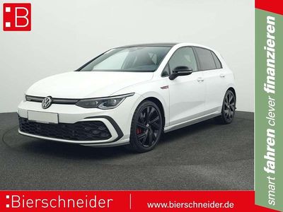 Pure white Gebraucht 2022 VW Golf Style Limousine | 29.450 € (Fairer Preis)