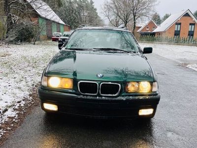 gebraucht BMW 318 mit Lederausstattung.