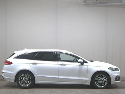 Weiss Gebraucht 2022 Ford Mondeo Titanium Kombi | 16.580 € (Superpreis)