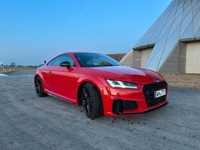 Rot Gebraucht 2022 Audi TT Competition Coupé | 43.500 € (Teuer)