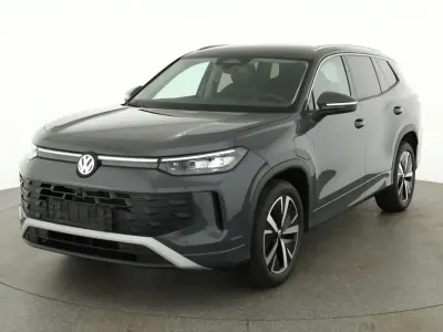 Neu VW Tayron Life 204 PS (150 kW) 2025 Cipressino grün metallic SUV