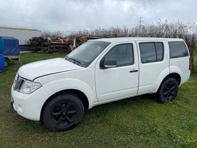 Gebraucht Nissan Pathfinder SE 190 PS (139 kW) 2011 Weiß SUV