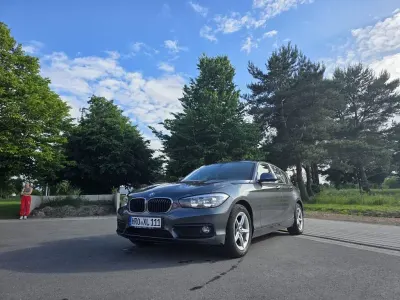 Gebraucht BMW 116 Advantage 116 PS (85 kW) 2017 Grau Kleinwagen