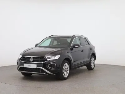 Neu VW T-Roc 150 PS (110 kW) 2026 Schwarz SUV