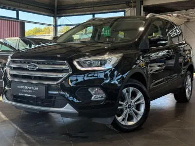 Używany Ford Kuga Titanium 175 KM (128 kW) 2018 Czarny SUV