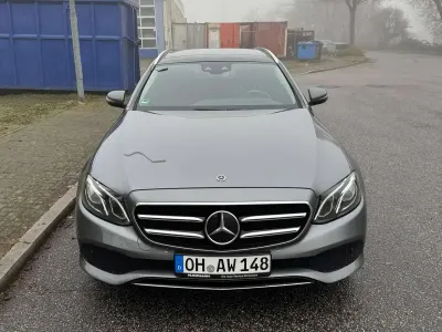 Gebraucht Mercedes E400 Avantgarde 340 PS (250 kW) 2020 Kombi