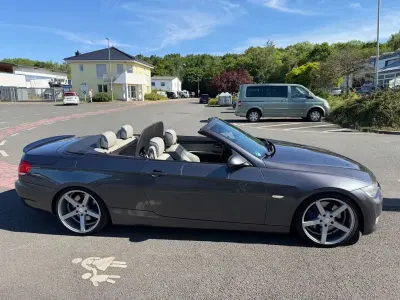 Gebraucht BMW 330 Cabriolet Performance 231 PS (169 kW) 2008 Grau Cabrio