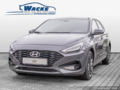 Farbe: blau Gebraucht 2024 Hyundai i30 Advantage Limousine | 22.970 € (Fairer Preis)