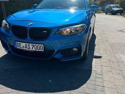 Gebraucht BMW 220 Sport Line 184 PS (135 kW) 2015 Blau Coupé