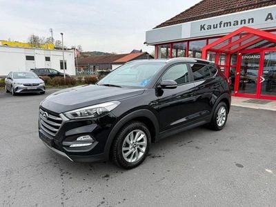 Second-hand Hyundai Tucson Intro Edition 136 CP (100 kW) 2016 Negru SUV