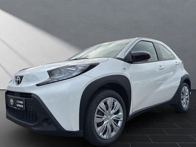 Neu Toyota Aygo X Business Edition 72 PS (52 kW) 2025 Weiß SUV