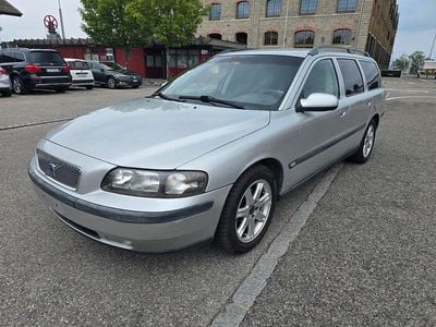 Silber Gebraucht 2001 Volvo V70 Kombi | 4.499 € (Teuer)