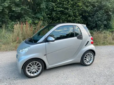 Gebraucht Smart ForTwo Coupé Passion 71 PS (52 kW) 2011 Silber Coupé