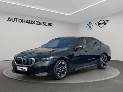 Gebraucht BMW 520 M Sport 197 PS (144 kW) 2024 Saphirschwarz Limousine