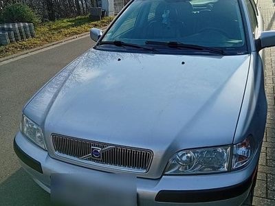 Gebraucht Volvo V40 122 PS (89 kW) 2002 Silber Kombi