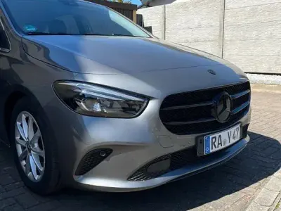 Second-hand Mercedes B200 190 CP (139 kW) 2020 Gri Monovolum