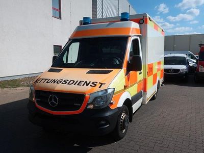 Używany Mercedes Sprinter 190 KM (139 kW) 2018 Biały Van