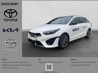 Deluxe white metallic Gebraucht 2024 Kia Ceed Sportswagon GT-Line Kombi | 30.990 € (Teuer)