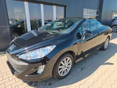 Gebraucht Peugeot 308 CC Premium 140 PS (102 kW) 2010 Schwarz Cabrio