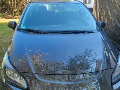 Usado Opel Corsa Selection 69 HP (50 kW) 2016 Cinzento Citadino