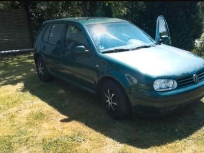 VW Golf IV