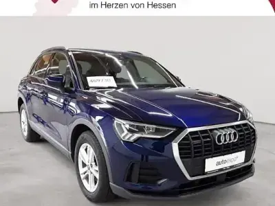 Gebraucht Audi Q3 Sport 150 PS (110 kW) 2023 Navarrablau metallic SUV