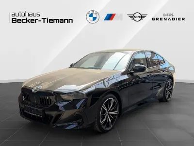 Neu BMW i5 Performance 250 kW (340 PS) 2026 Schwarz Limousine