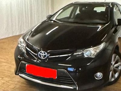 Toyota Auris Hybrid