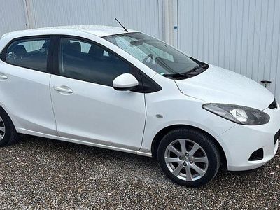 Gebraucht Mazda 2 75 PS (55 kW) 2008 Weiß Kleinwagen