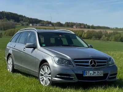 Usata Mercedes C180 Avantgarde 156 CV (114 kW) 2012 Grigio Station wagon