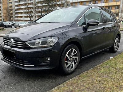 Schwarz Gebraucht 2017 VW Golf Sportsvan Van / Kleinbus | 12.999 € (Fairer Preis)