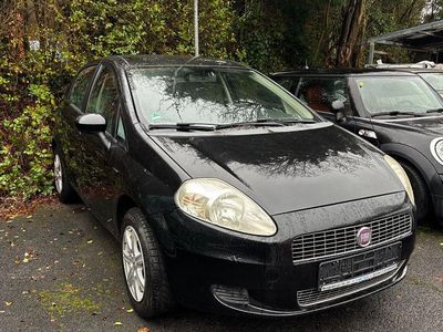Gebraucht Fiat Grande Punto 77 PS (56 kW) 2009 Schwarz Kleinwagen