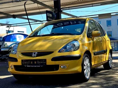 Usata Honda Jazz ES 83 CV (61 kW) 2007 Giallo Utilitaria