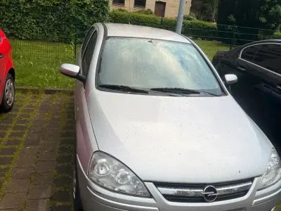 Gebraucht Opel Corsa 60 PS (44 kW) 2006 Silber Kleinwagen