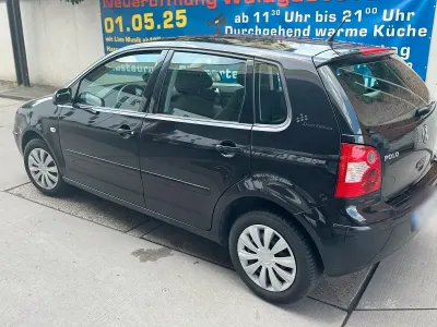 Gebraucht VW Polo 75 PS (55 kW) 2003 Schwarz Kleinwagen
