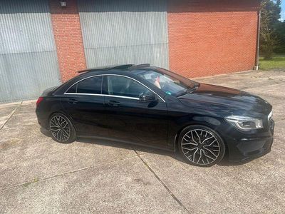 Usata Mercedes CLA220 AMG line 190 CV (139 kW) 2015 Nero Berlina