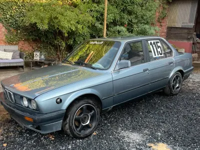 Gebraucht BMW 316 Basis 150 PS (110 kW) 1989 Blau Limousine