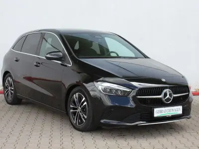 Gebraucht Mercedes B180 Progressive 136 PS (100 kW) 2025 Kosmosschwarz metallic 191u Van / Kleinbus
