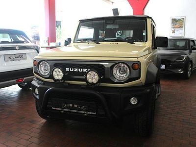 Usado Suzuki Jimny Comfort+ 102 HP (75 kW) 2020 Bege SUV