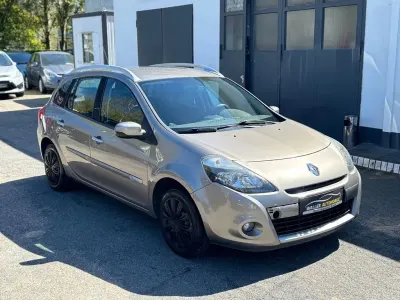 Second-hand Renault Clio II Dynamique 75 CP (55 kW) 2010 Berlinǎ