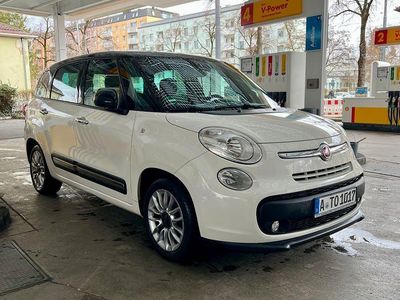 Gebraucht Fiat 500L Living 105 PS (77 kW) 2015 Weiß Van / Kleinbus