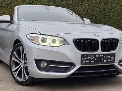 Gebraucht BMW 220 Sport Line 184 PS (135 kW) 2016 Grau Cabrio