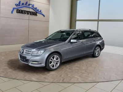 Gebraucht Mercedes C180 Avantgarde 156 PS (114 kW) 2013 Palladiumsilber  metalliclack Kombi