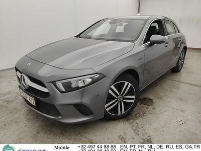 Gebraucht Mercedes A250 Progressive 160 PS (117 kW) 2020 Grau Limousine