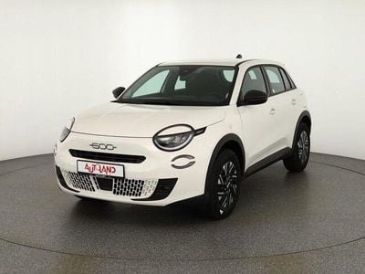 Neu Fiat 600 110 PS (80 kW) 2025 Weiß SUV